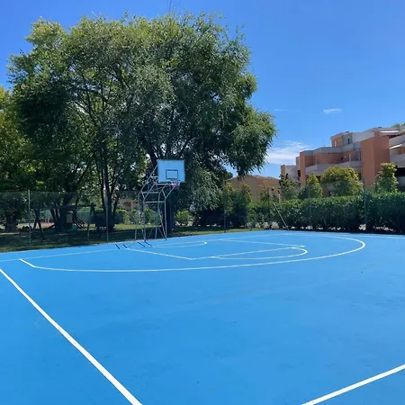 Swimming Pools And Comfort For Six Apartamento *