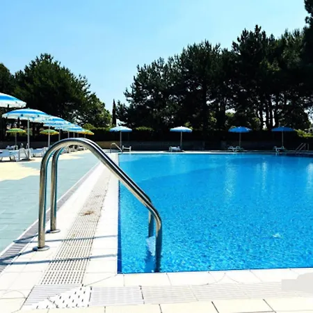 Swimming Pools And Comfort For Four Bibione