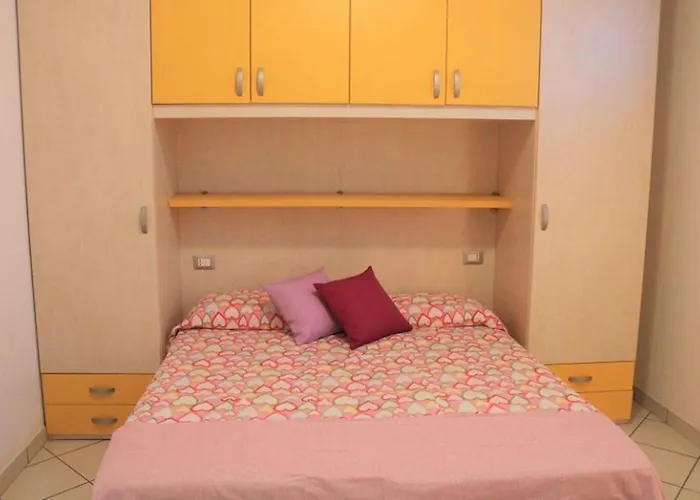 Swimming Pools And Comfort For Six * Bibione